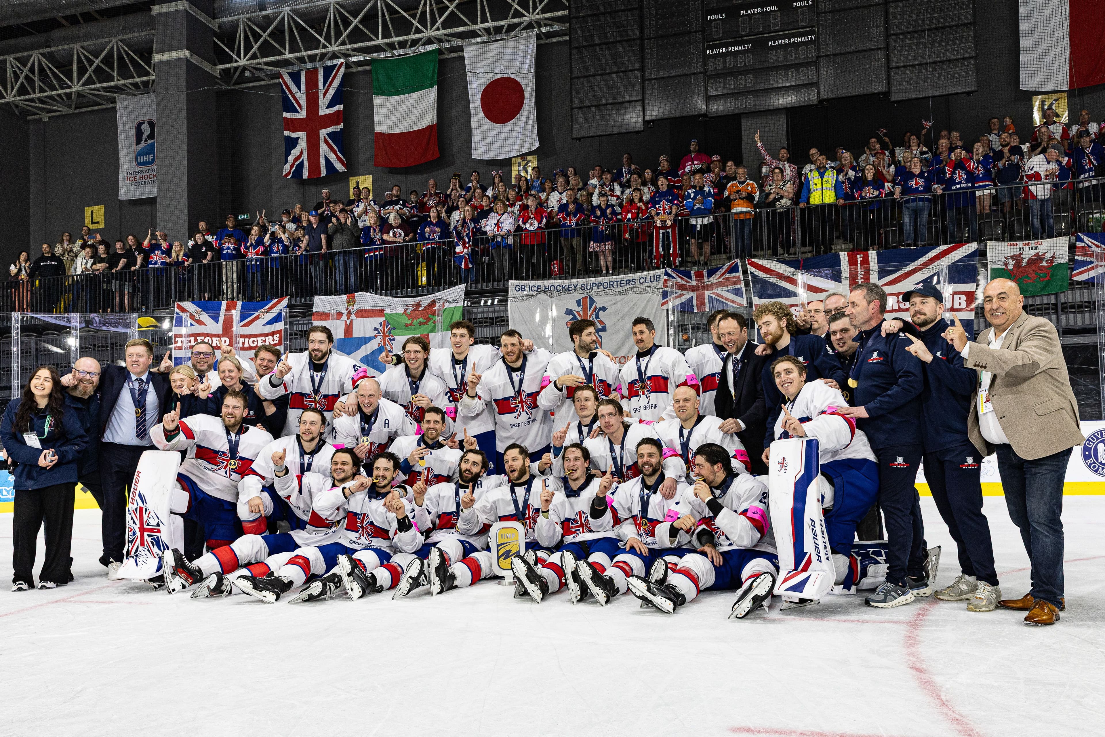 Marea Britanie a câștigat Campionatul Mondial, Divizia I/A