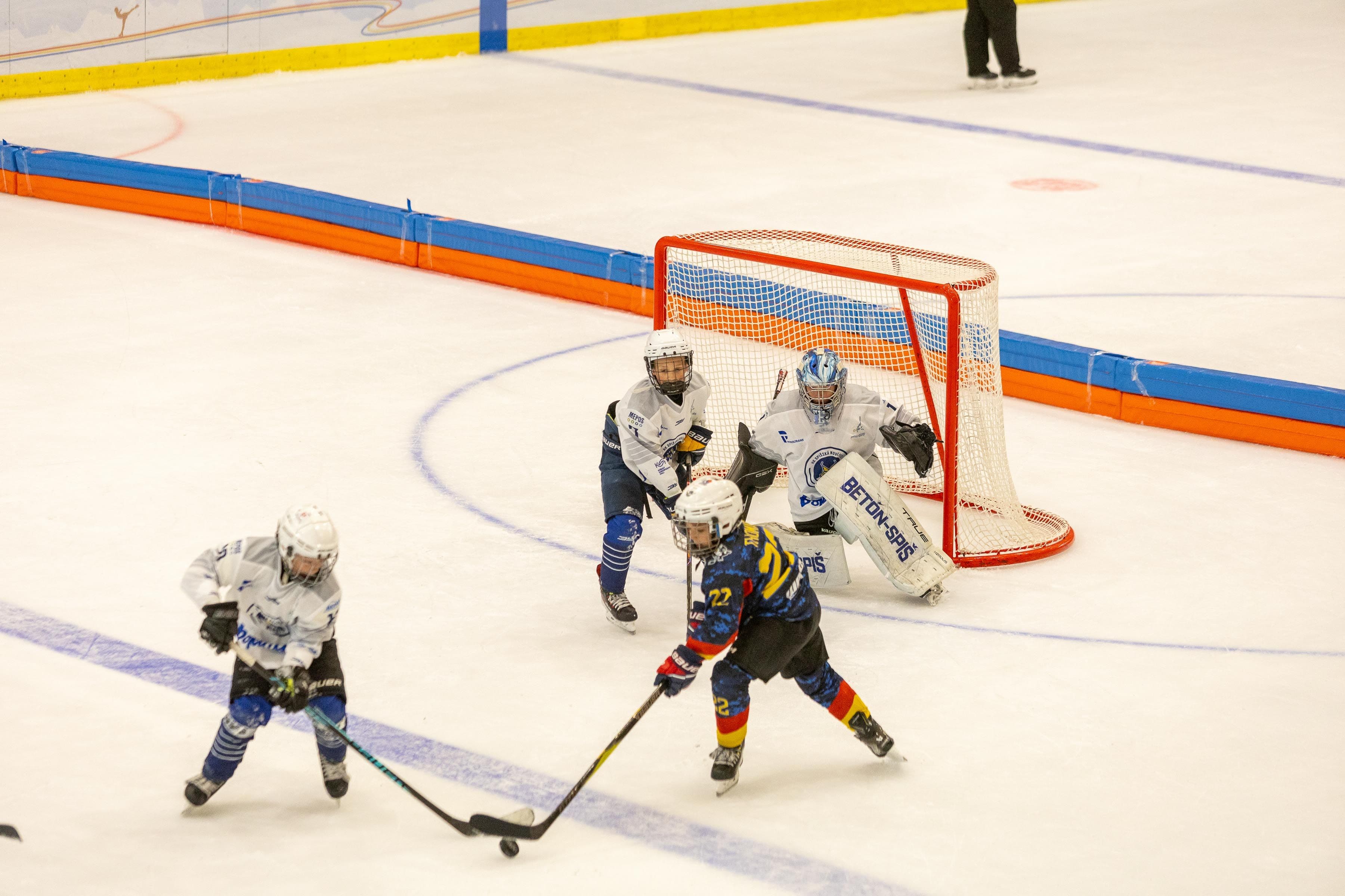 Echipe U10 din șase țări au luat parte la „Transylvania Vampires Hockey Cup 2026”