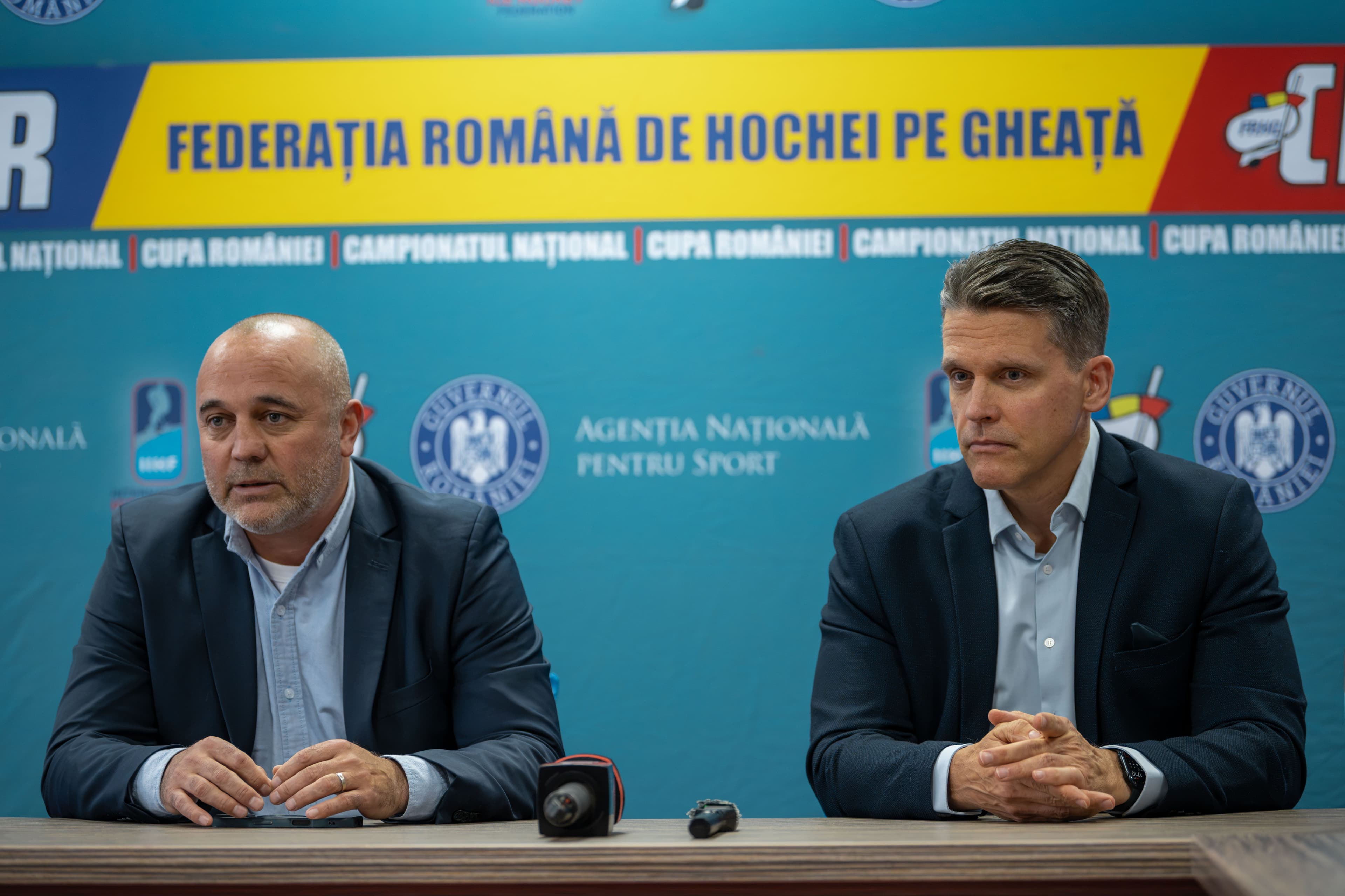 Bine ai venit, Ron Pasco!