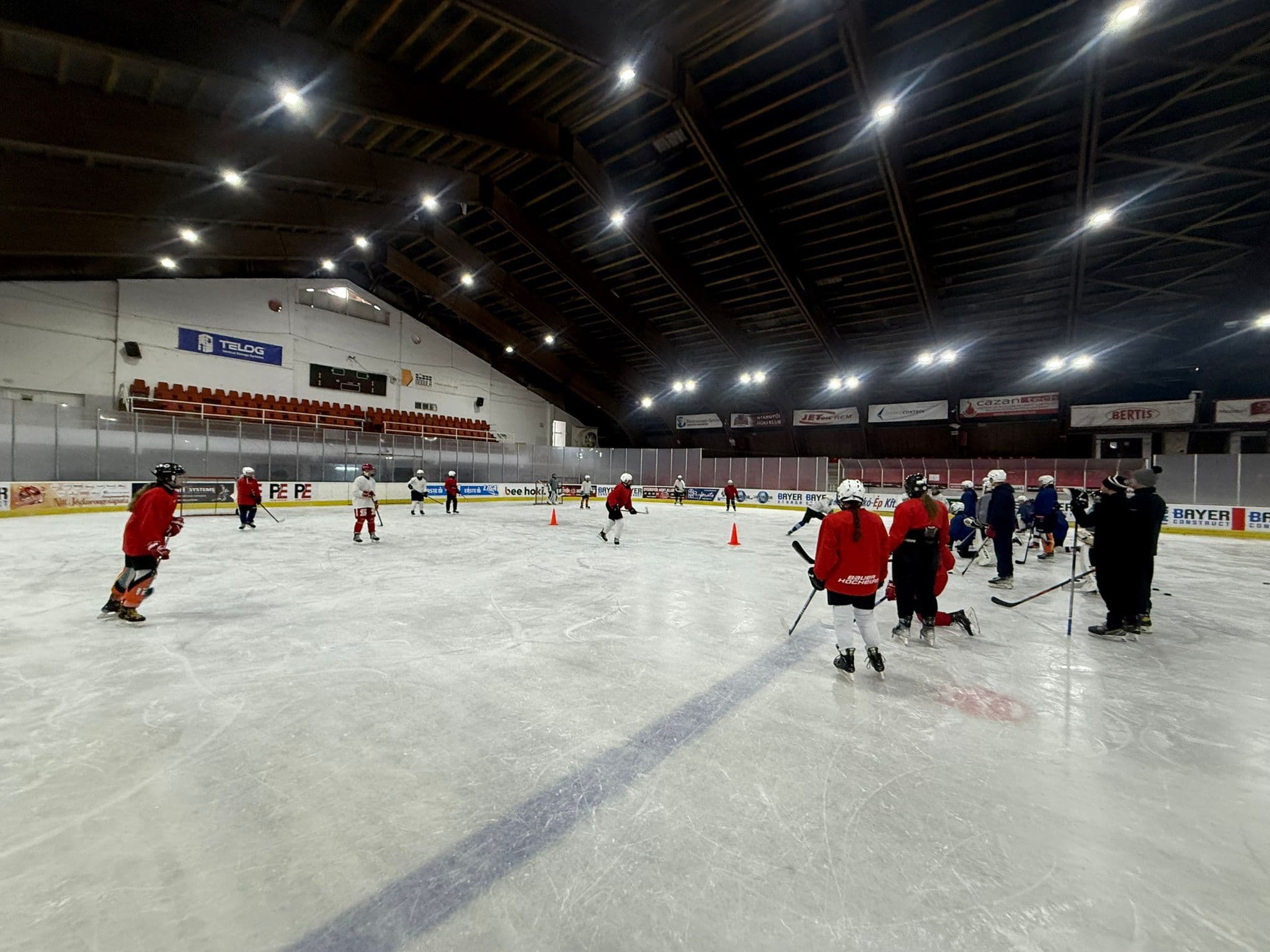 Echipa națională de junioare și-a început parcursul către “Mondialul” din Africa de Sud