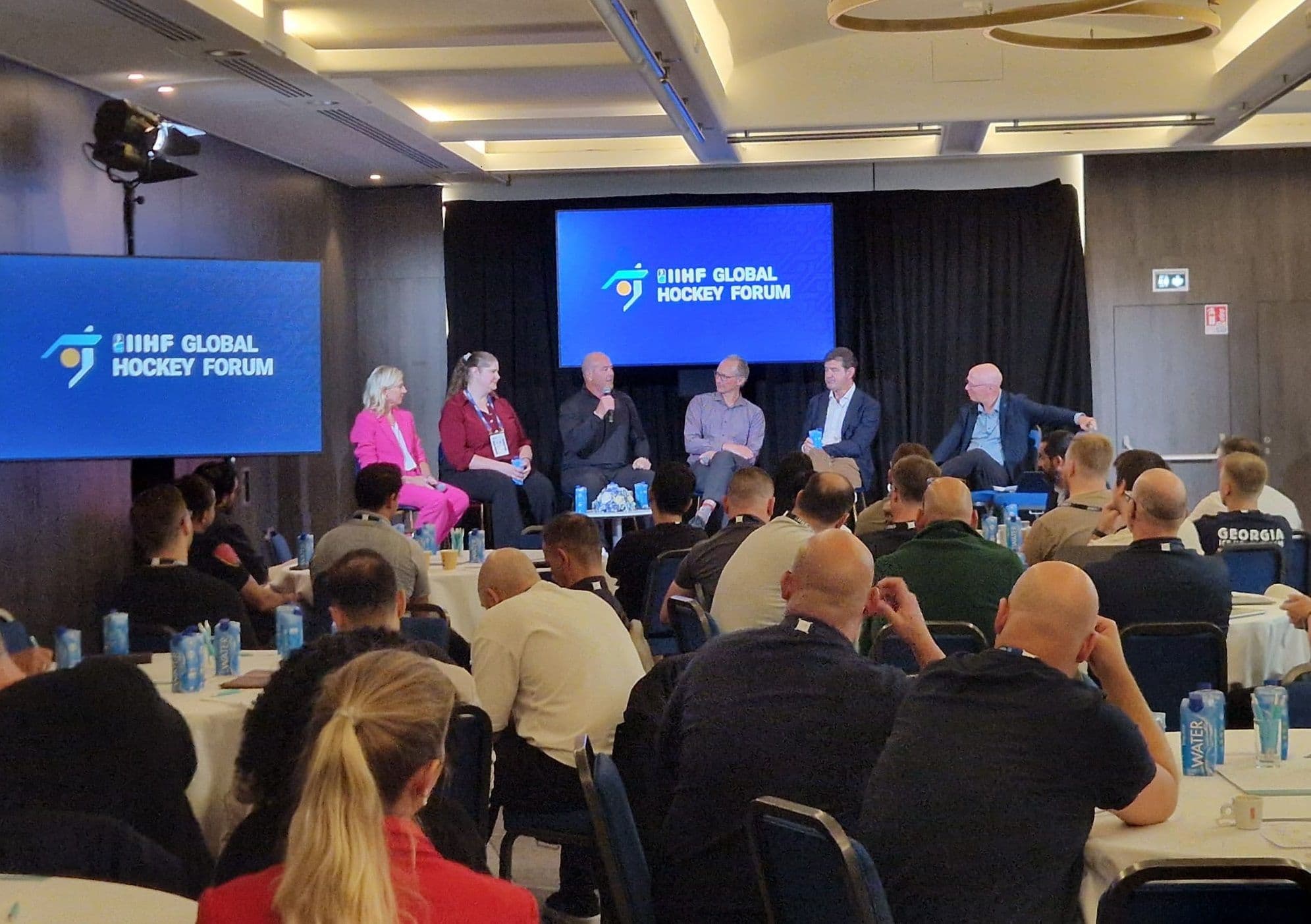 Familia IIHF, reunită cu prilejul “Global Hockey Forum”